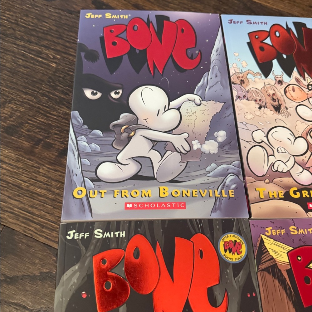Bone Book Series Jeff Smith Books 1-4 - Picture 2 of 6